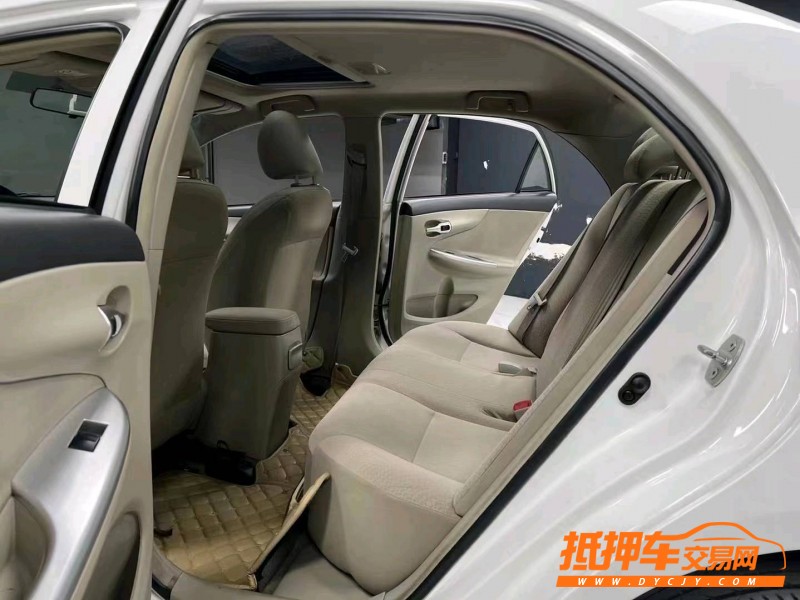 成都14年丰田卡罗拉1