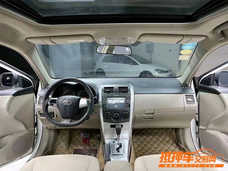 成都14年丰田卡罗拉2