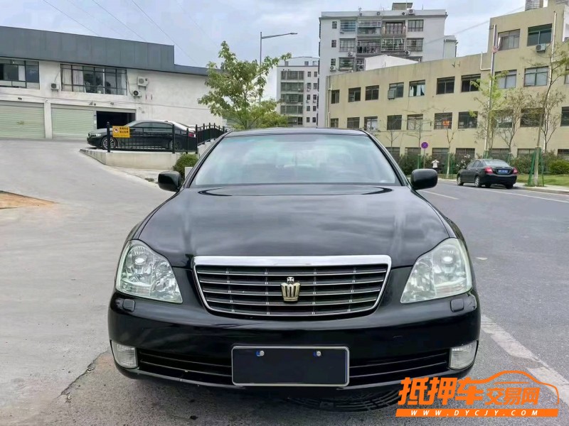 广州09年丰田皇冠8