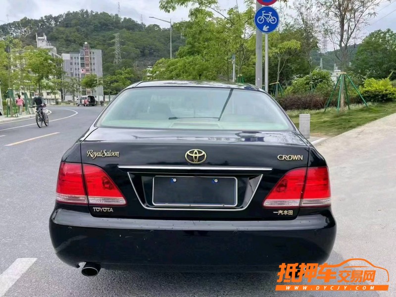 广州09年丰田皇冠4
