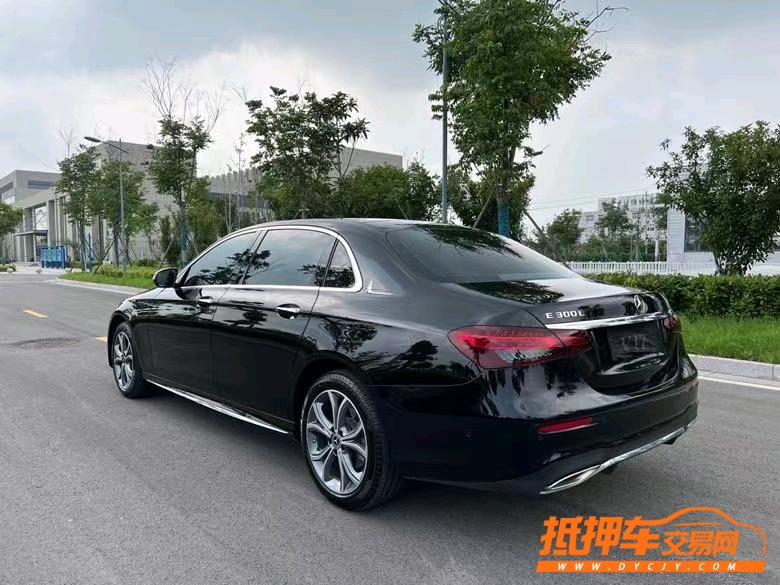 盐城21年奔驰E9