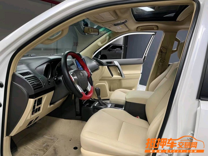 成都18年丰田普拉多5