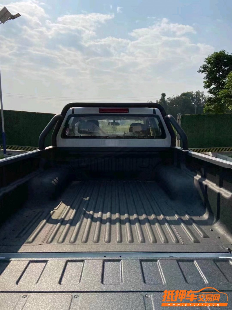 成都22年五十铃皮卡2