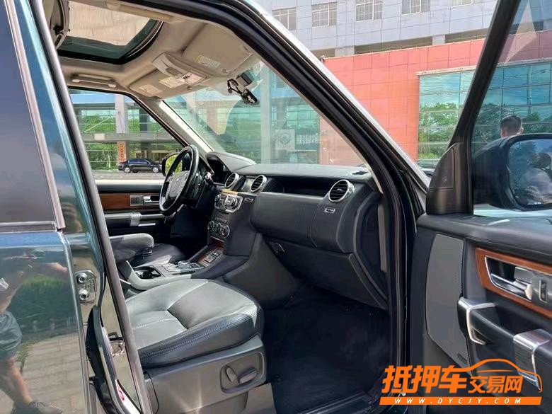 盐城15年路虎发现6