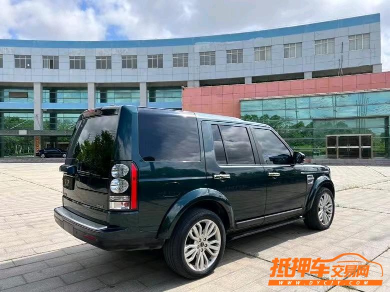 盐城15年路虎发现8