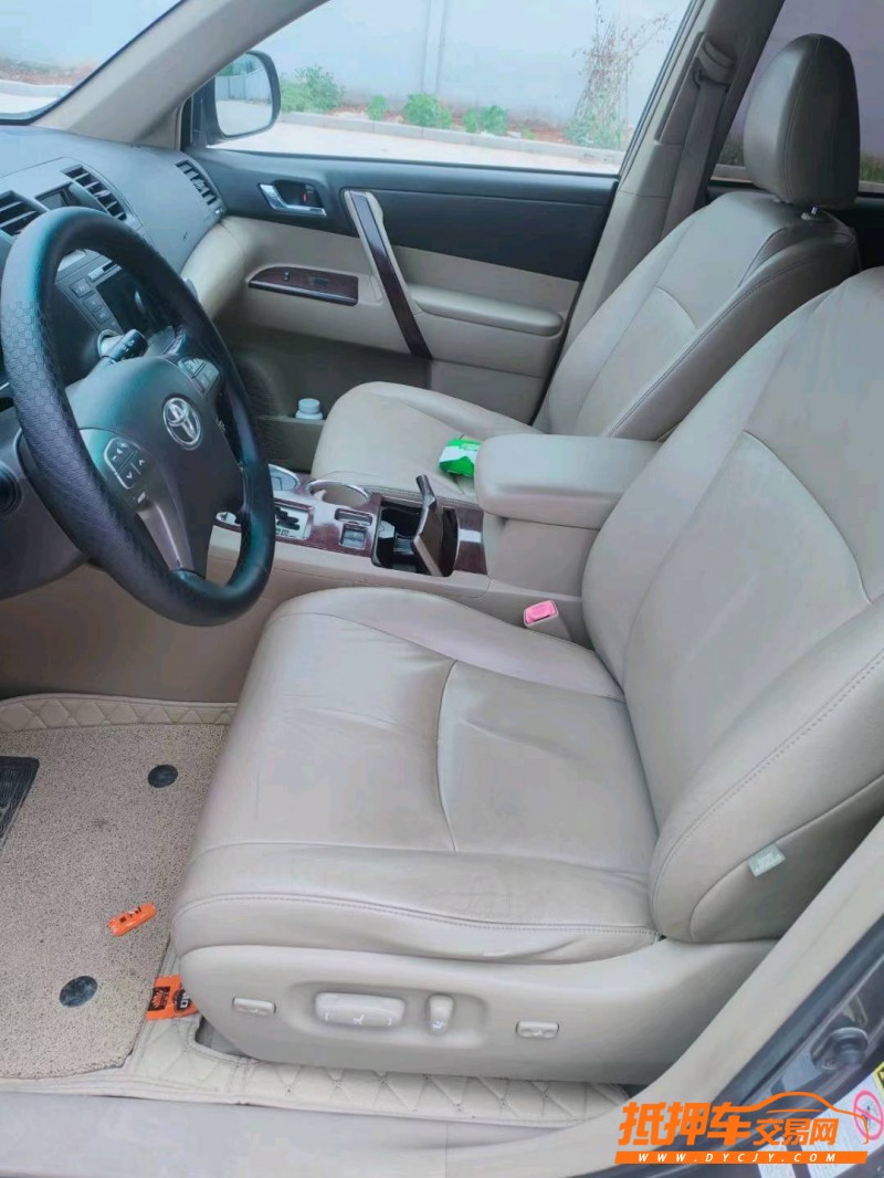 徐州12年丰田汉兰达4