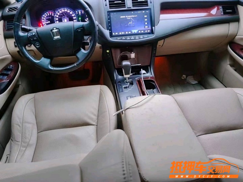 北京11年丰田皇冠7