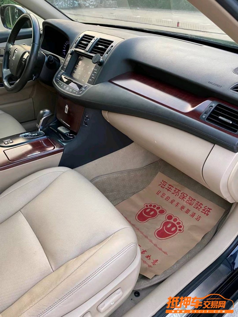 徐州14年丰田皇冠5