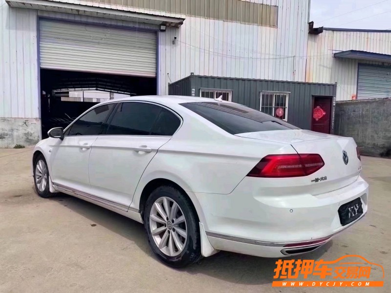 济宁18年大众迈腾4