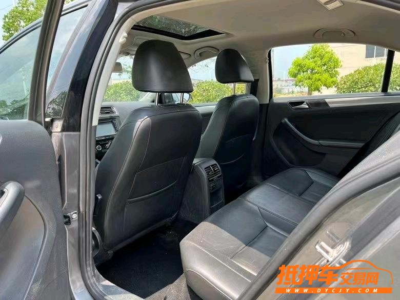 盐城15年大众速腾5