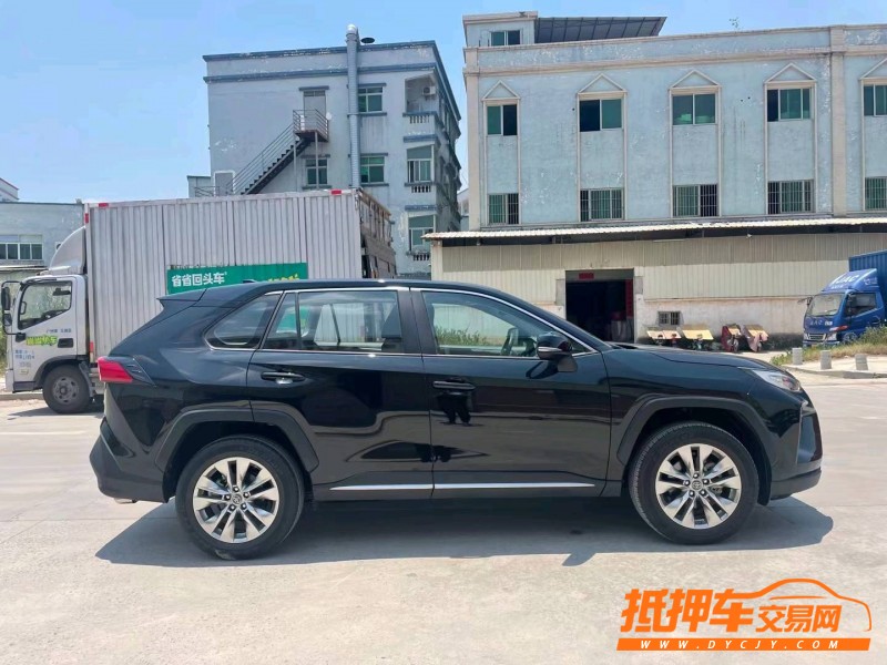 东莞21年丰田威兰达8