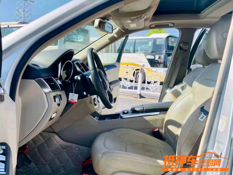 广州12年奔驰ML4