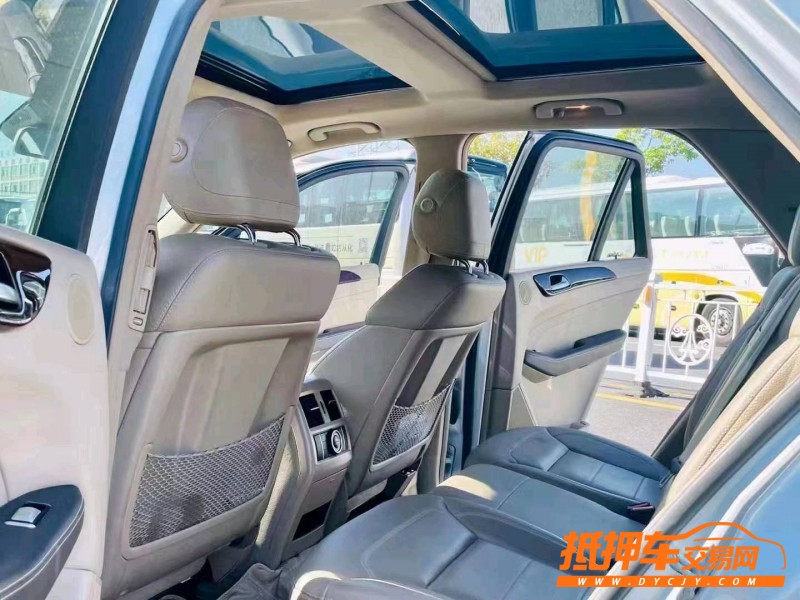 广州12年奔驰ML5