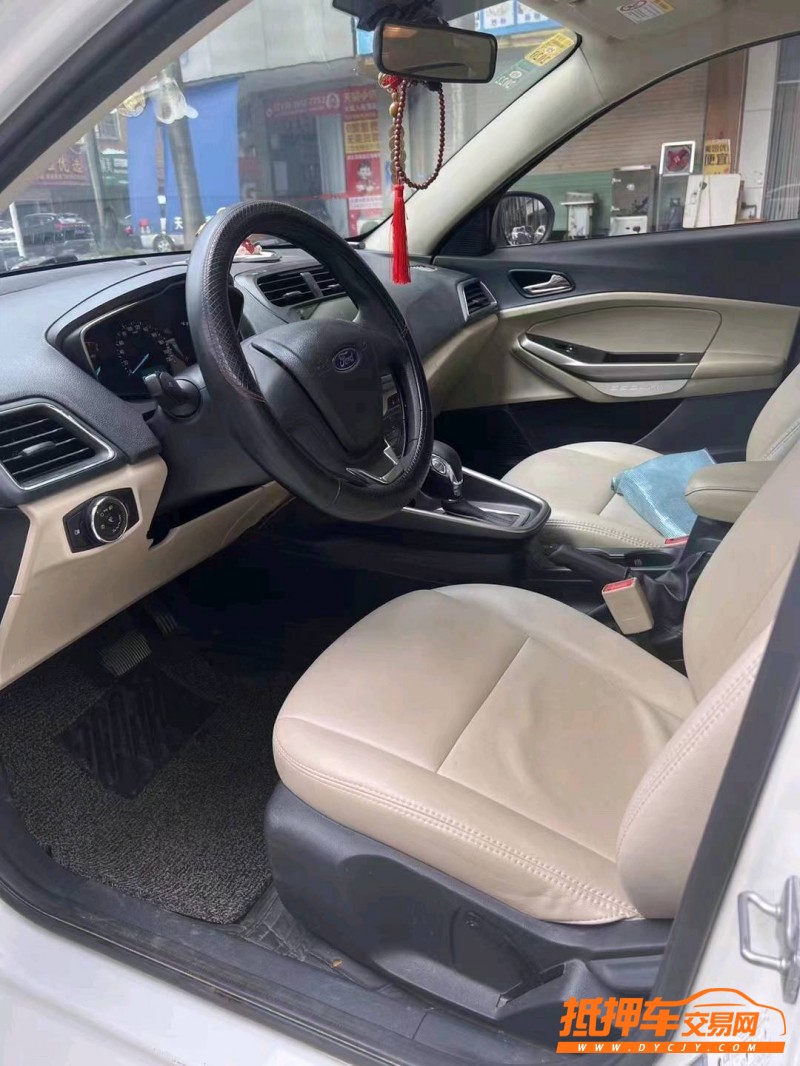 广州18年福特福睿斯2