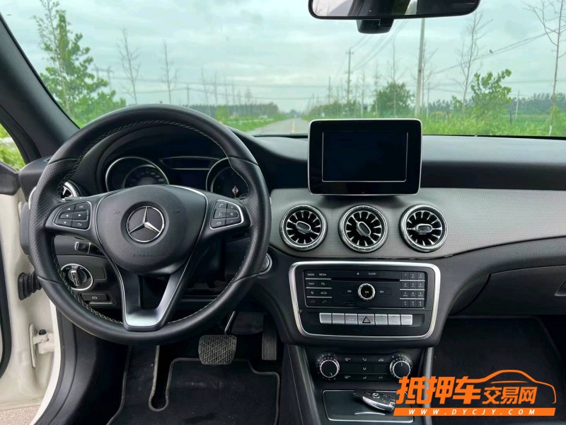 徐州16年奔驰CLA7