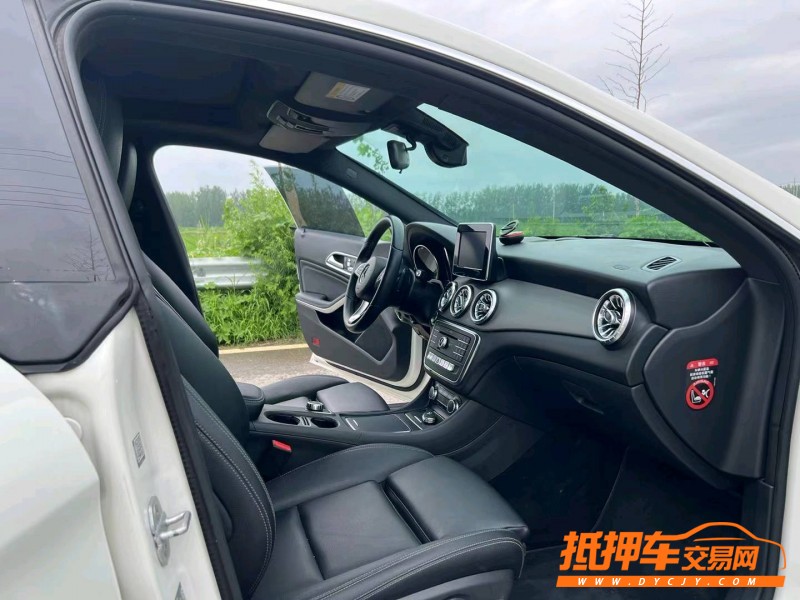 徐州16年奔驰CLA6