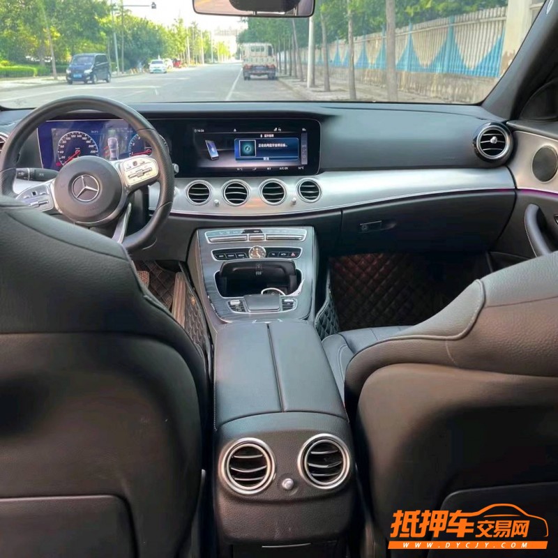 济宁19年奔驰E5