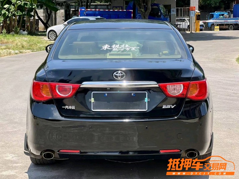 东莞11年丰田锐志2