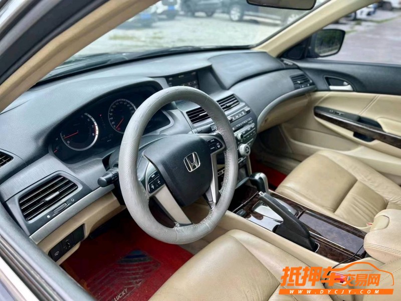 东莞09年本田雅阁7
