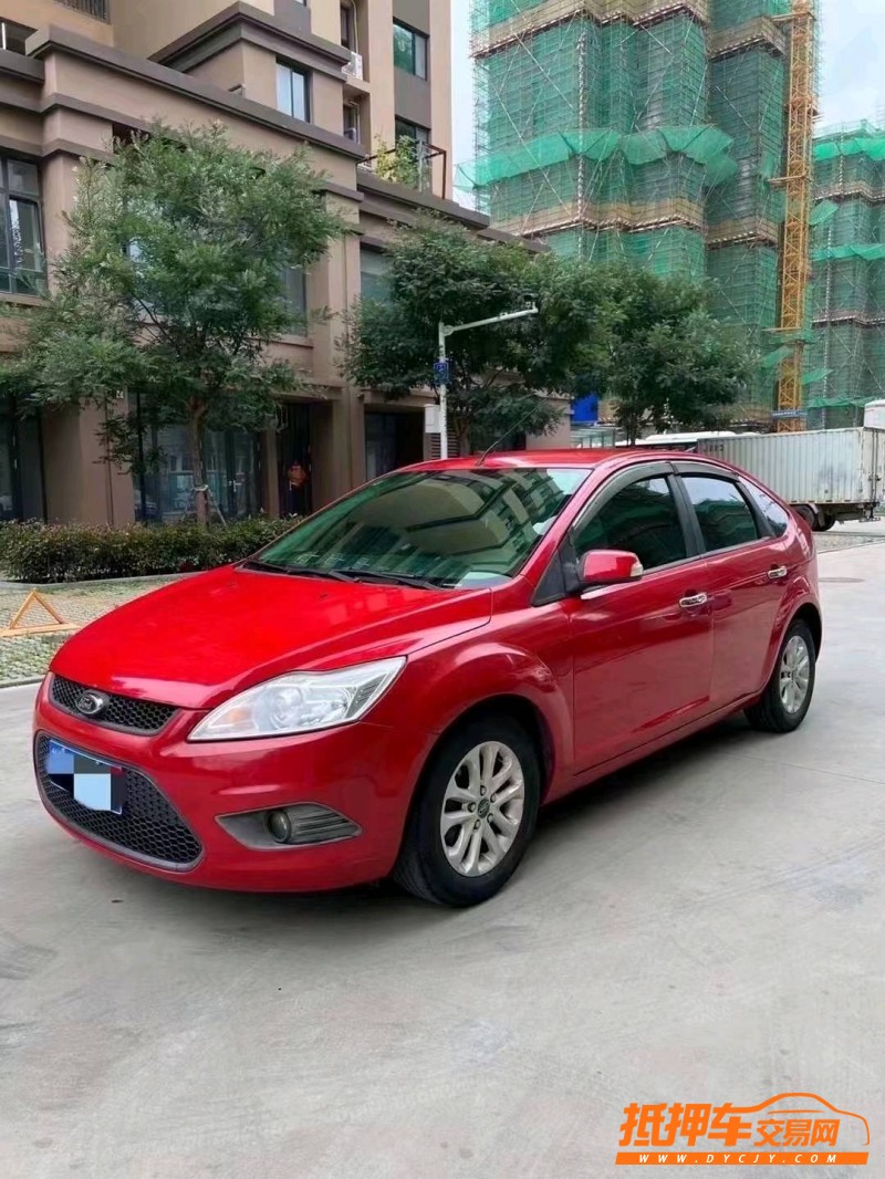 青岛16年福特福克斯5