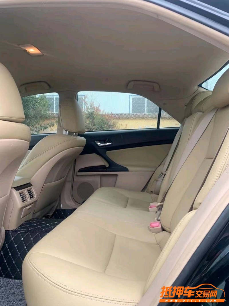 北京12年丰田锐志4
