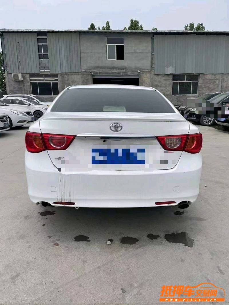北京12年丰田锐志9
