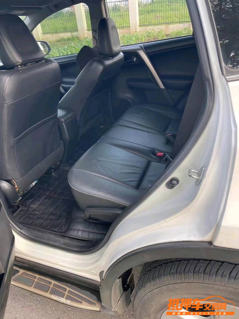 淄博14年豐田RAV43