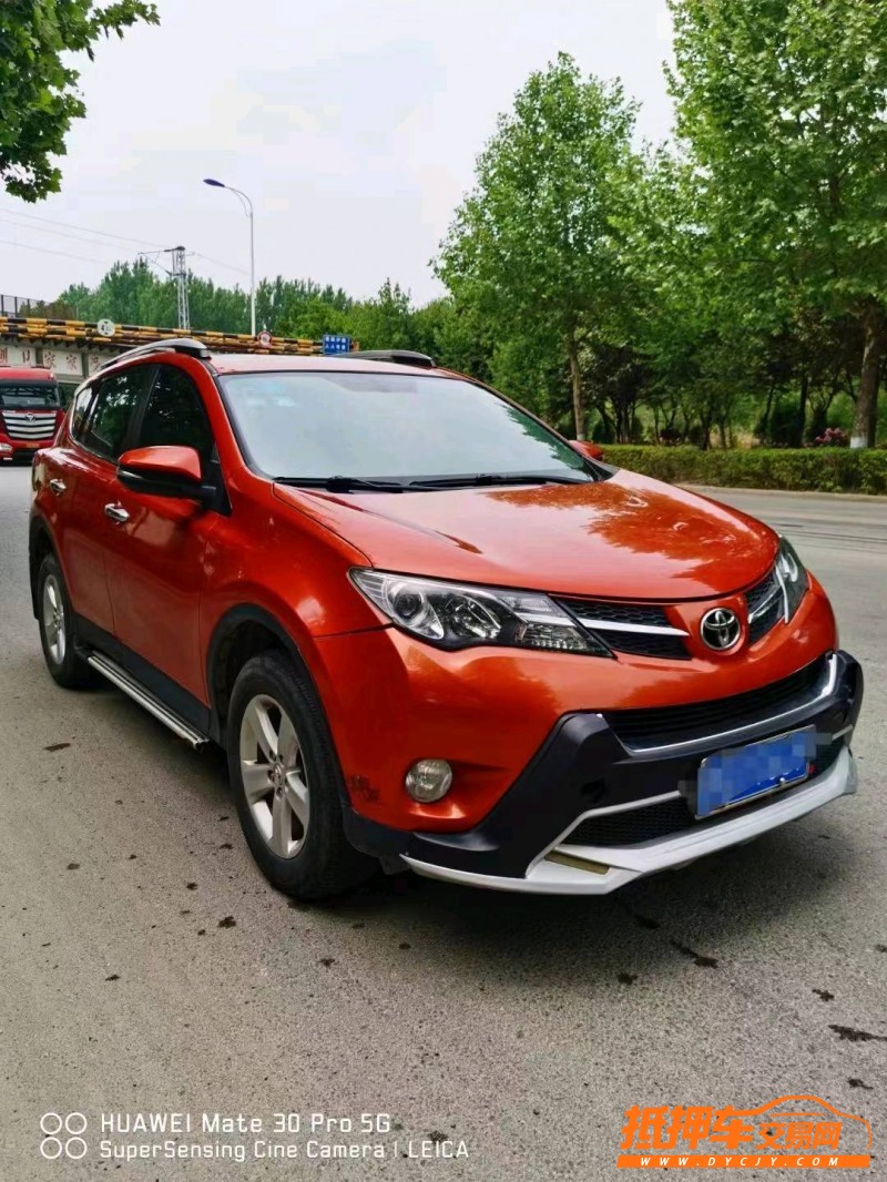 青岛14年丰田RAV48