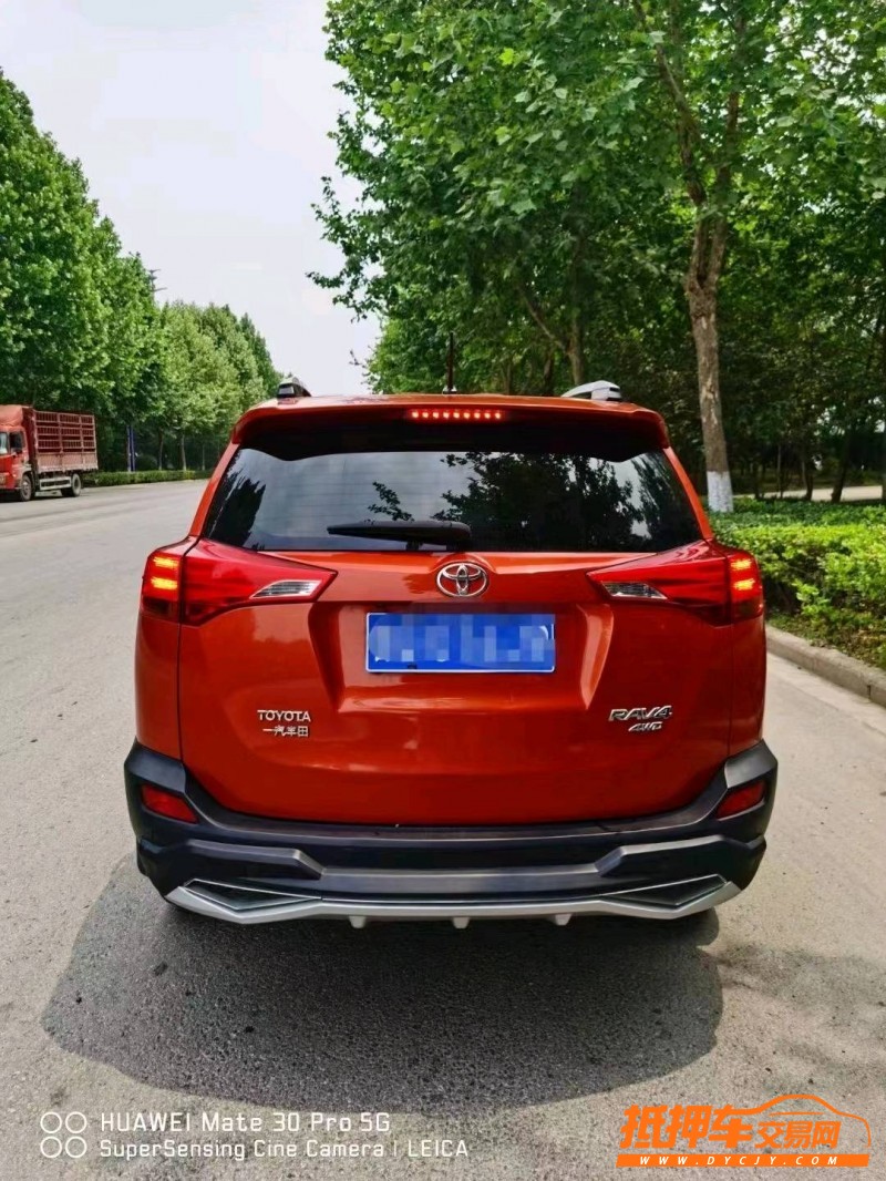 青岛14年丰田RAV41