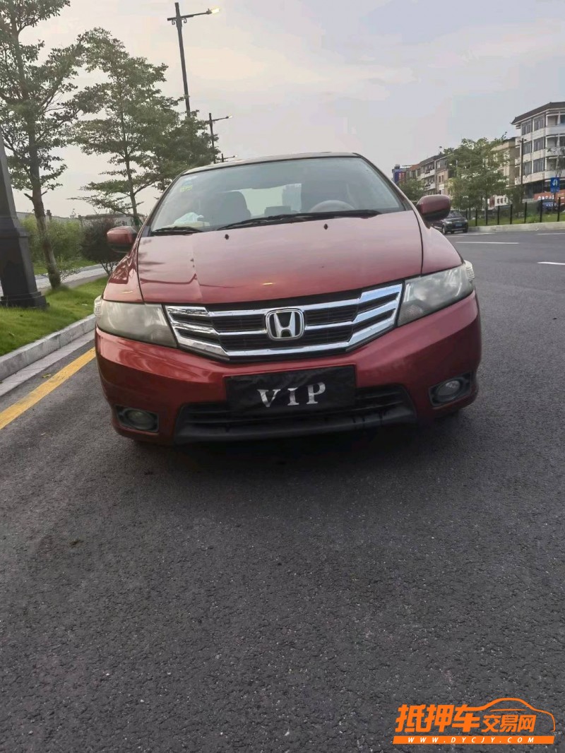 广州13年本田锋范1