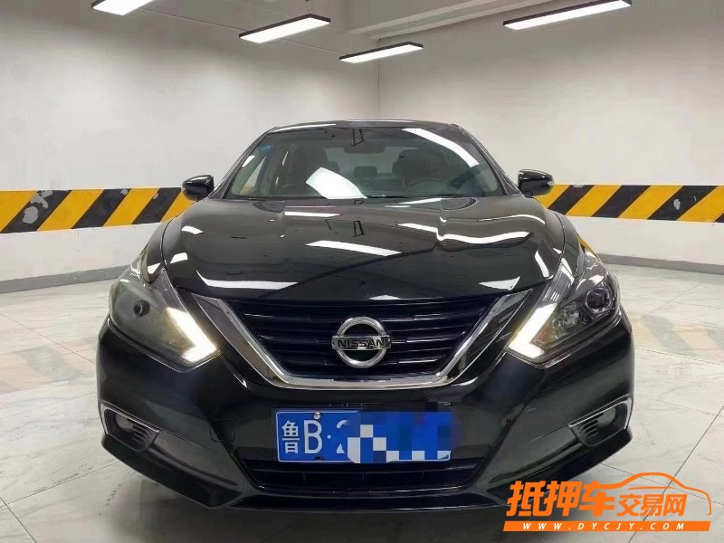 成都17年日產天籟8
