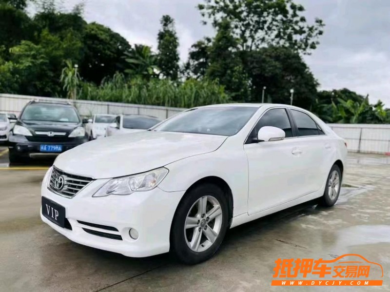 东莞12年丰田锐志2