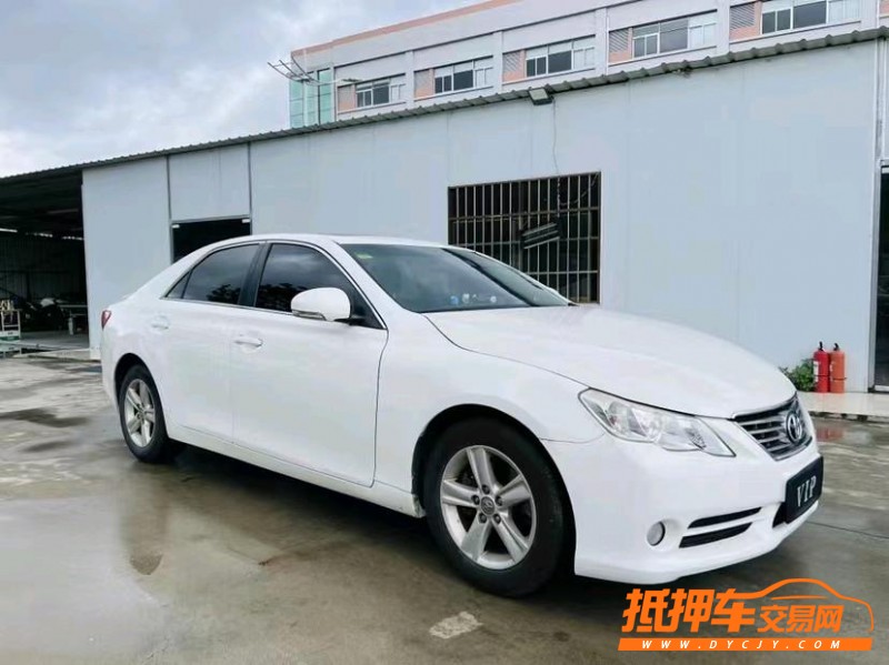 东莞12年丰田锐志3