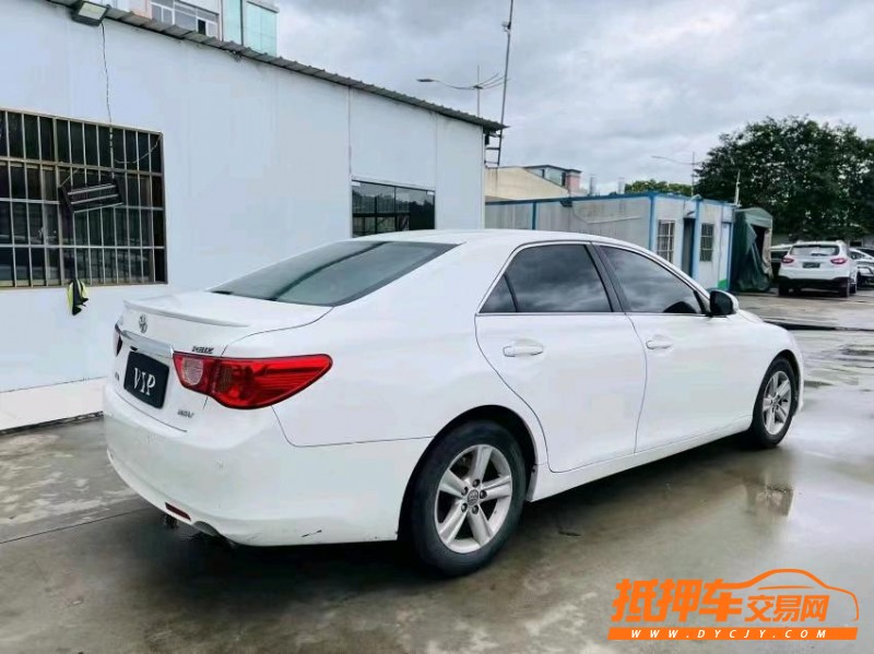 东莞12年丰田锐志7