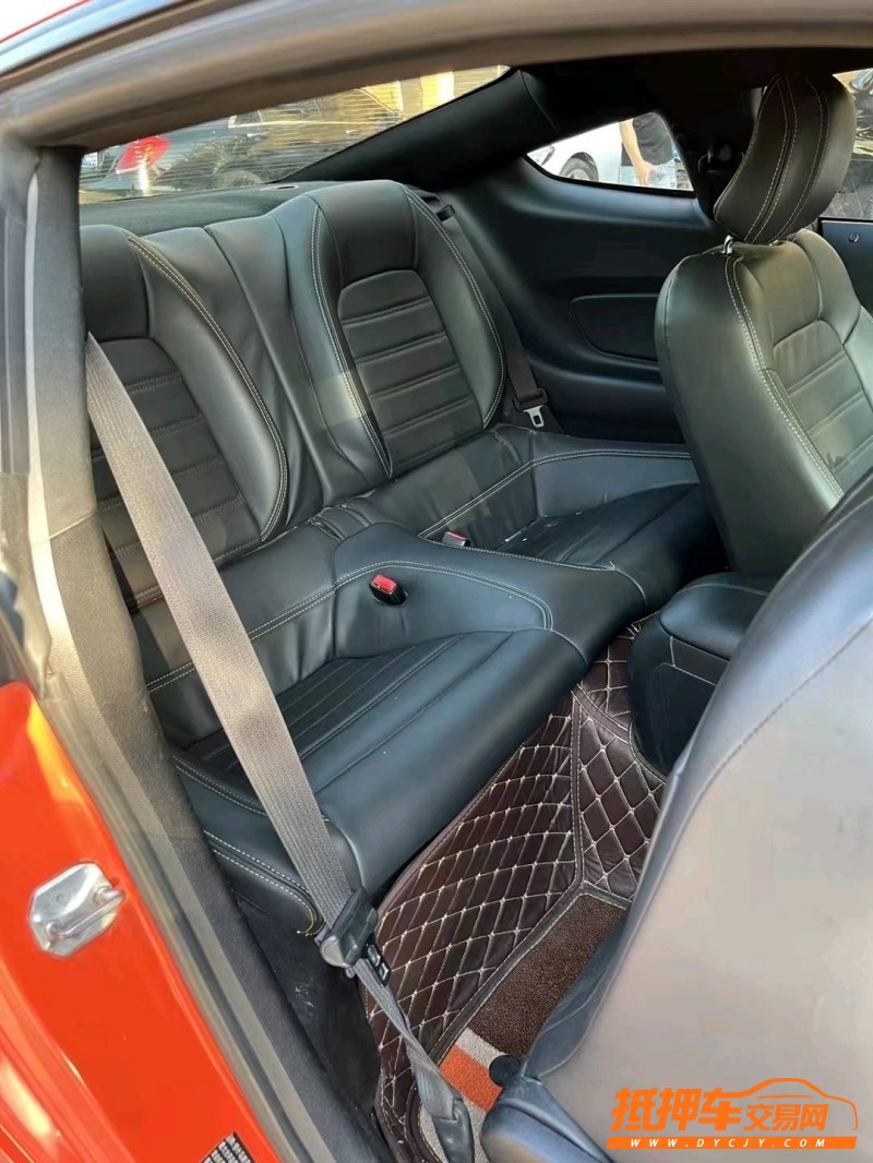 邢台16年福特野马8