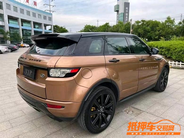 盐城14年路虎极光4