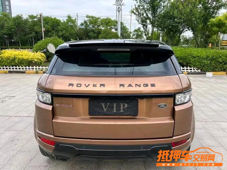 盐城14年路虎极光8