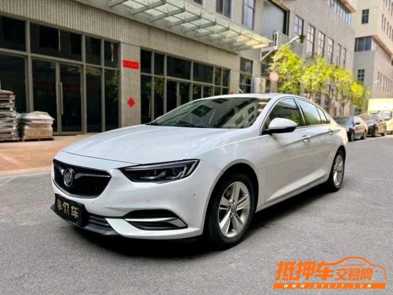 东莞17年别克君威2