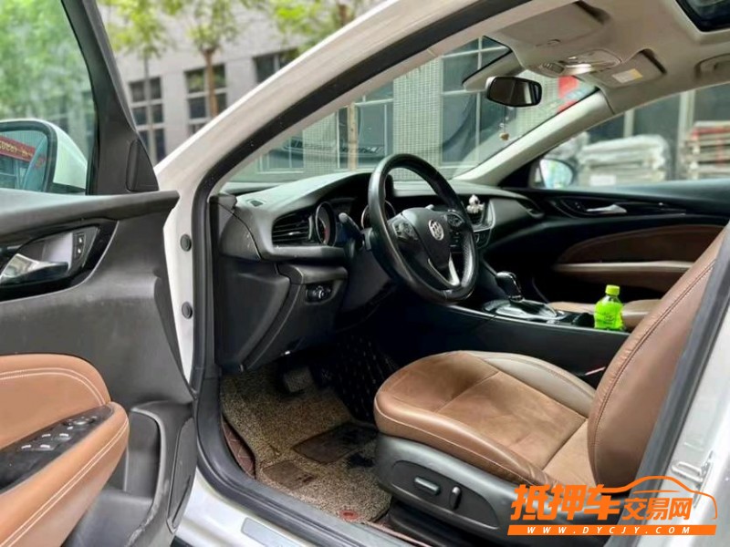 东莞17年别克君威4