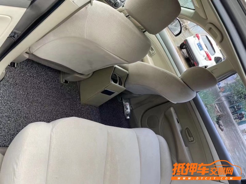 上饒19年日產軒逸3