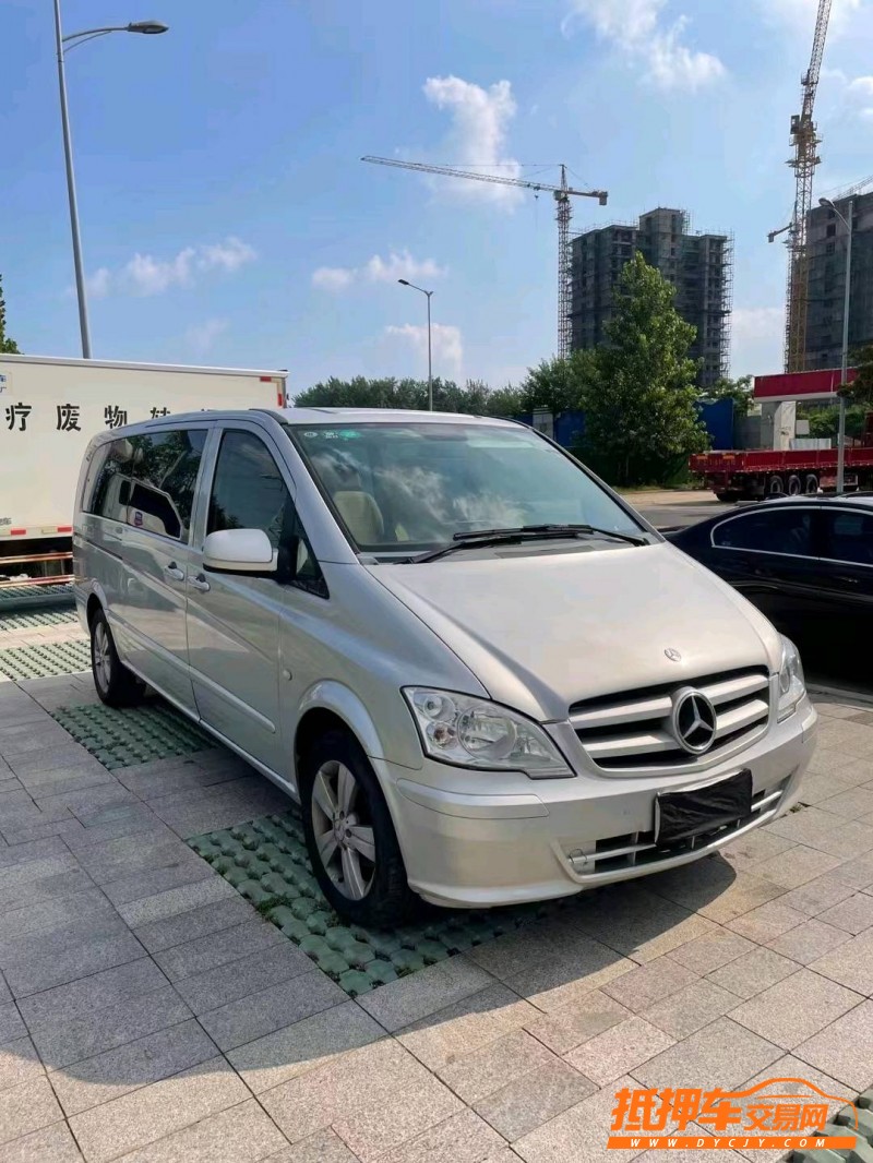 徐州12年奔驰威霆3