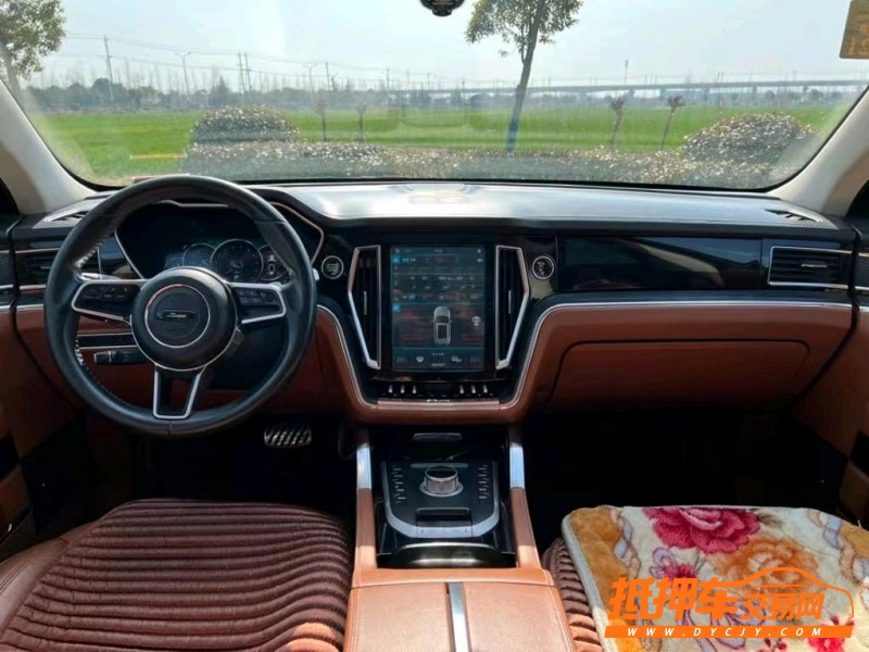 盐城17年众泰T7008