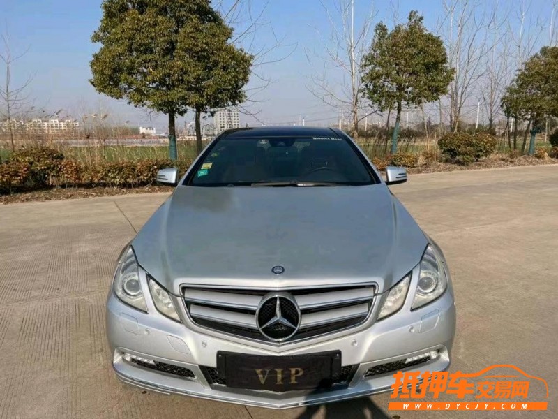 盐城11年奔驰E1