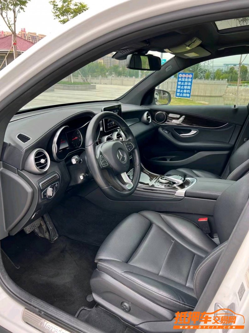 徐州17年奔驰GLC7