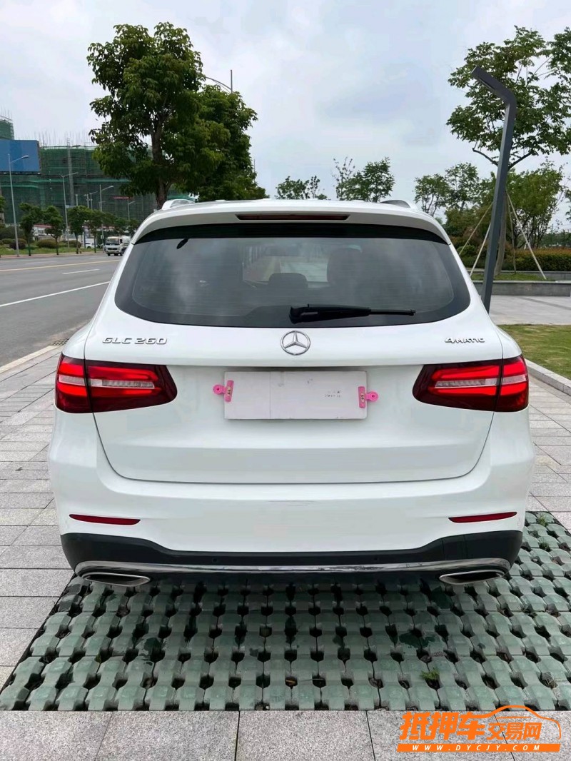 徐州17年奔驰GLC9