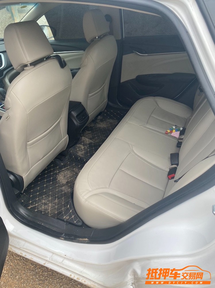 北京18年别克英朗1