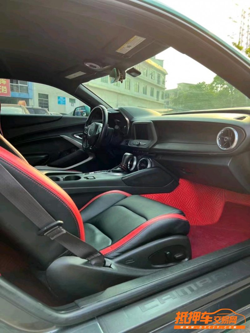 东莞17年雪佛兰科迈罗5