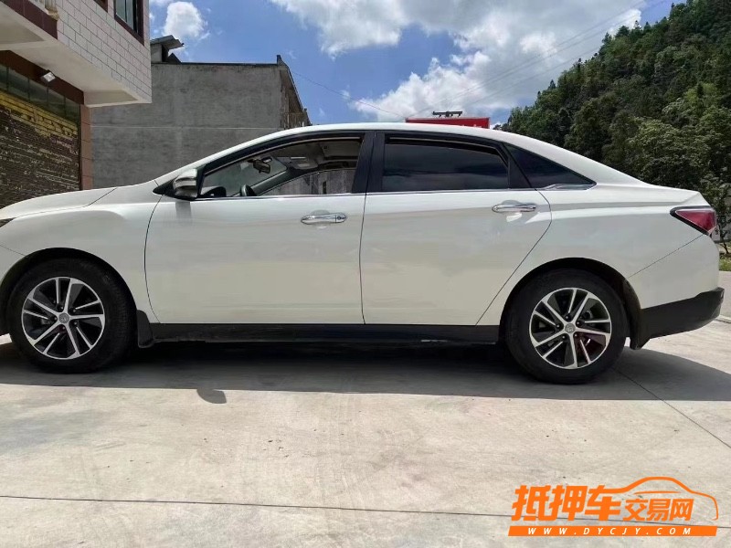 貴陽20年啟辰D605