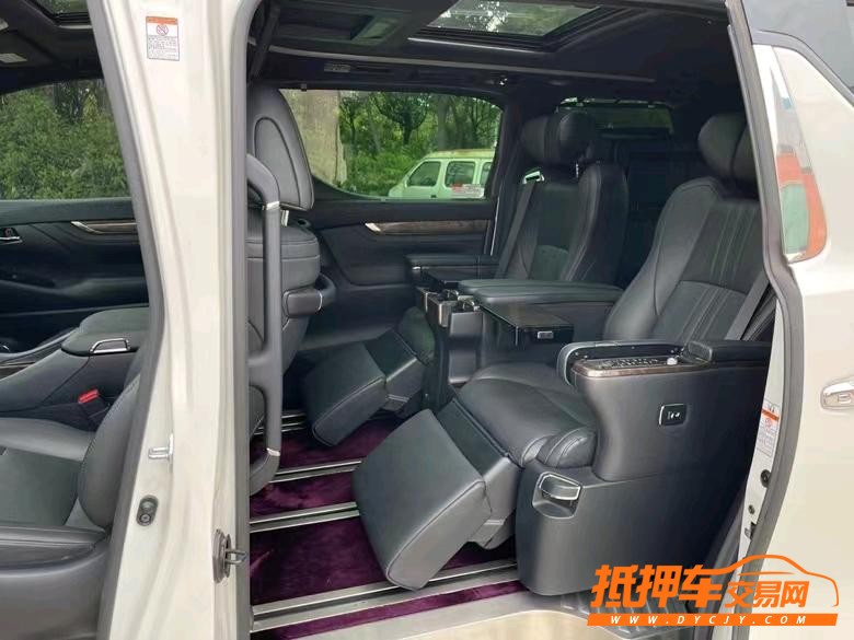 盐城20年丰田威尔法5