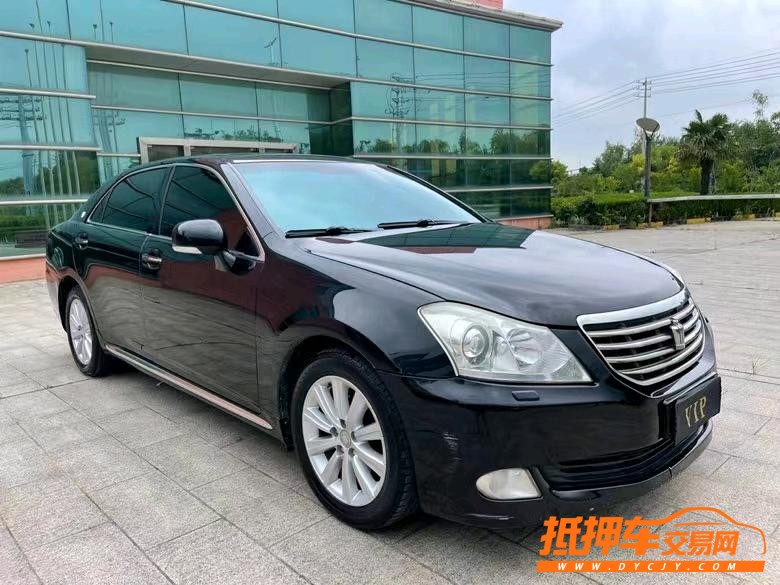 盐城11年丰田皇冠2